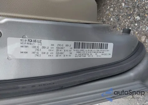 2015 Chrysler Town & Country Touring z USA, uszkodzony, nr VIN 2C4RC1BG7FRW77334